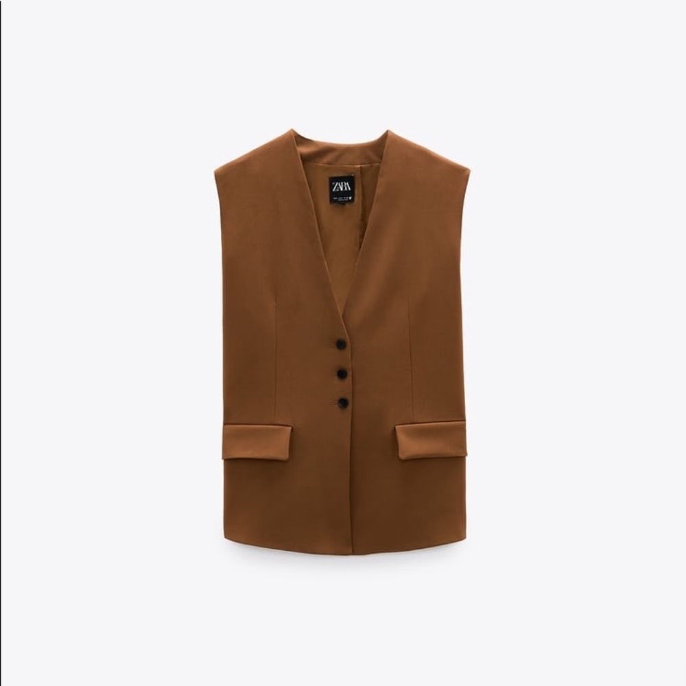 Zara Pleated Vest - Picture 3 of 7